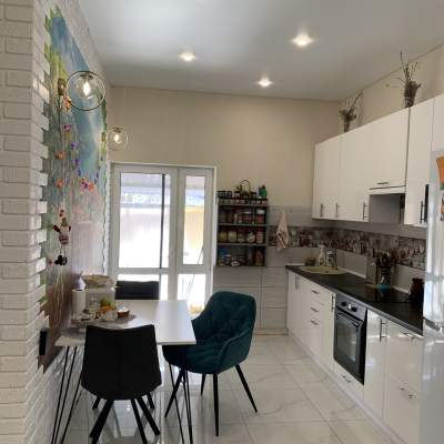 Buy house - Kyivska obl., Poltavska street5А, Petropavlivska Borshchagivka. Sale of real estate - Buchanskyi, secondary market and new building cheap, price up to 130000$, announcement no.1918164 фото 2