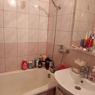 Buy apartment - Kyiv, Chervonoi Kalyny (Mayakovskogo Vladymyra) avenue7А, Trojeshchyna. Sale of real estate - Desnyanskyi area, secondary market and new building cheap, price up to 58700$, announcement no.1960640 фото 14