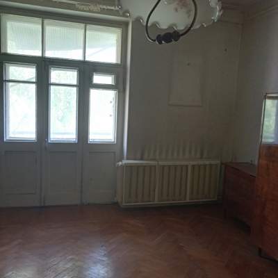 Buy apartment - Kyiv, Knyaziv Ostrozkykh (Moskovska) street37/2, Pecherskyi r-n (city ​​center). Sale of real estate - Pecherskyi area, secondary market and new building cheap, price up to 105000$, announcement no.2010208 фото 3