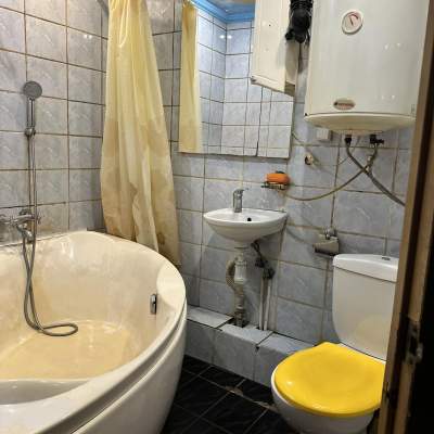 Buy apartment - Kyiv, Buchmy Amvrosiya street3, Bereznyaky. Sale of real estate - Dniprovskyi area, secondary market and new building cheap, price up to 70000$, announcement no.2019586 фото 14